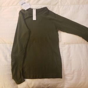 Olive fabletics long sleeve shirt